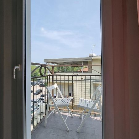 Residence Mare Rimini Bagian luar foto